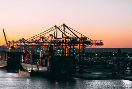 What are the requirements of smart ports? The importance of intelligent wireless monitoring of port lighting